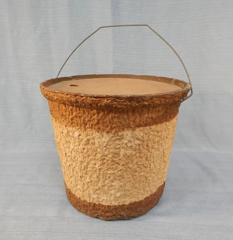Antique Paper-Mâché Minnow Bucket – Rustic Fishing Collectible 1