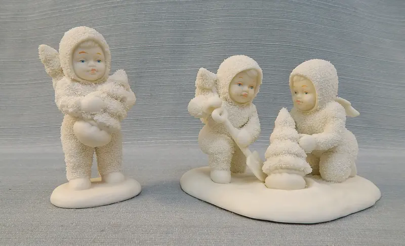 Dept. 56 Snowbabies Ornament – 'We'Ll Plant The Starry Pines' Design 1