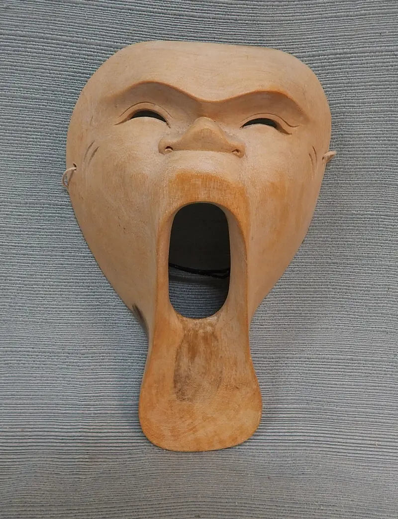 Indonesian Hibiscus Wood Scream Face Mask 1