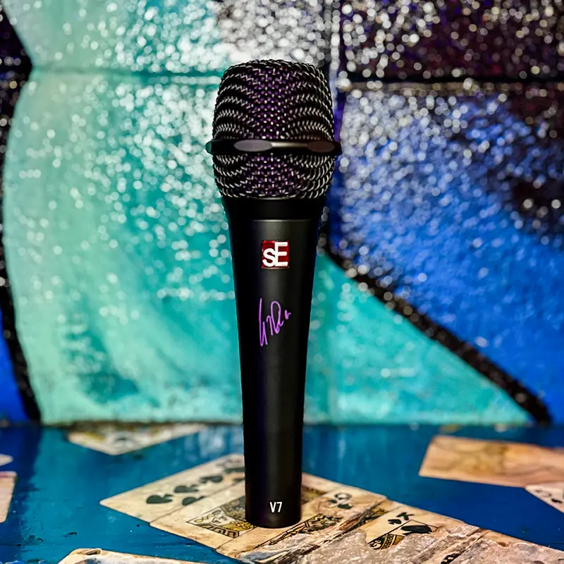 Lajon Womack Stage-Used Se Microphone Set — One Tour 2026 1